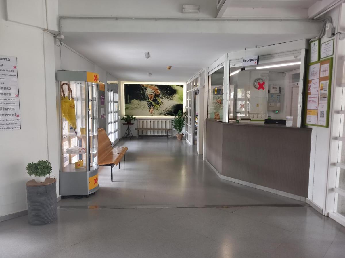 La Seu D'Urgell Xanascat Hostel Eksteriør bilde