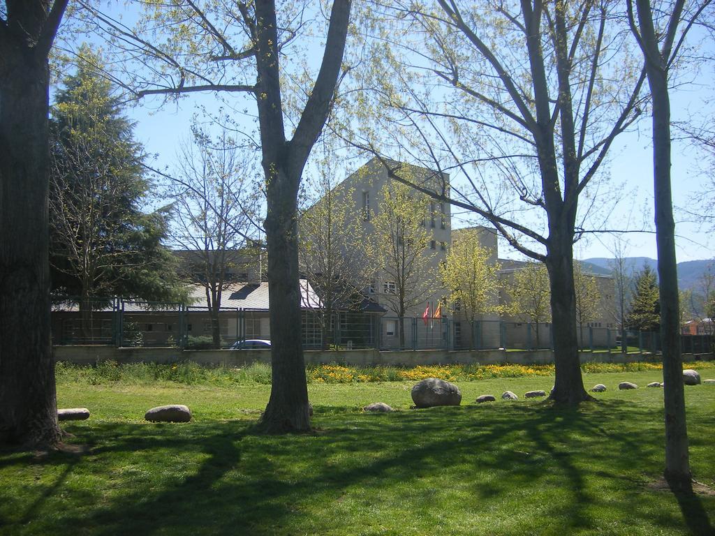 La Seu D'Urgell Xanascat Hostel Eksteriør bilde